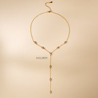 WHITE ROYAL NECKLACE