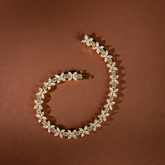 VIC  yellow gold bracelet