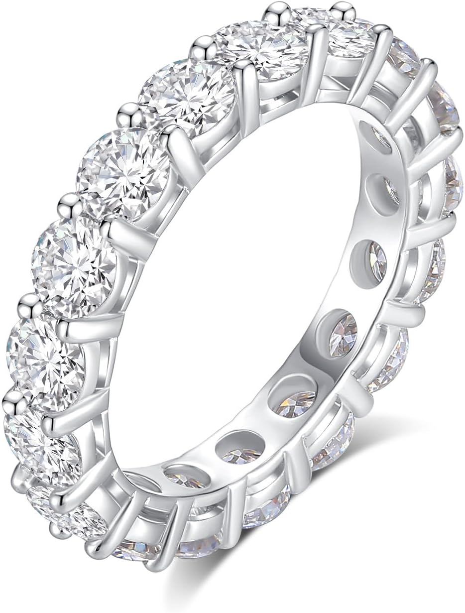 Moissnite band Ring