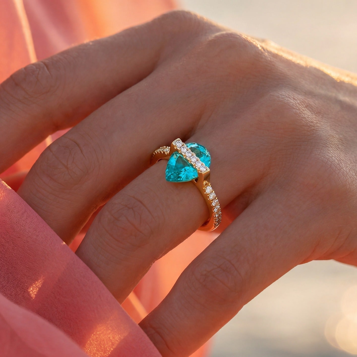 Aquatic gold ring