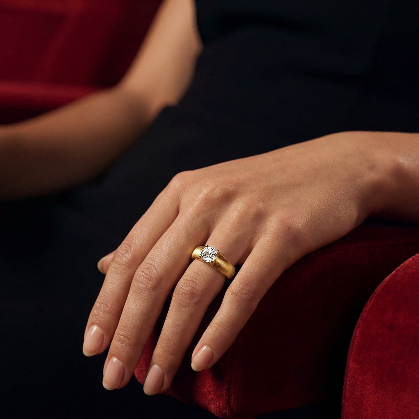 Gold solitaire ring