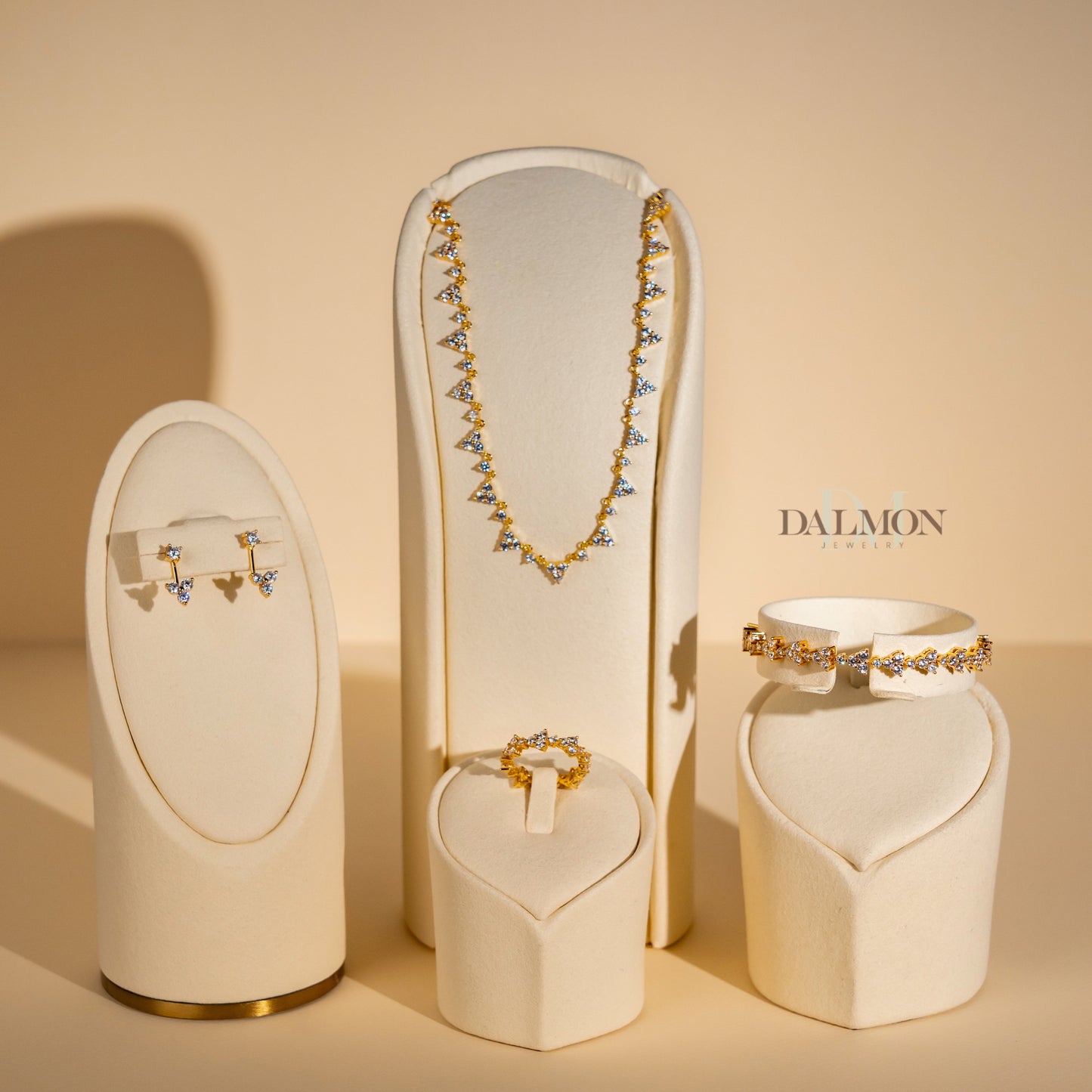 TS Glam  necklace